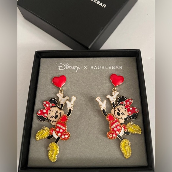 Disney x Baublebar Earrings  Dancing Minnie with Red Heart Dangle New - Picture 4 of 16